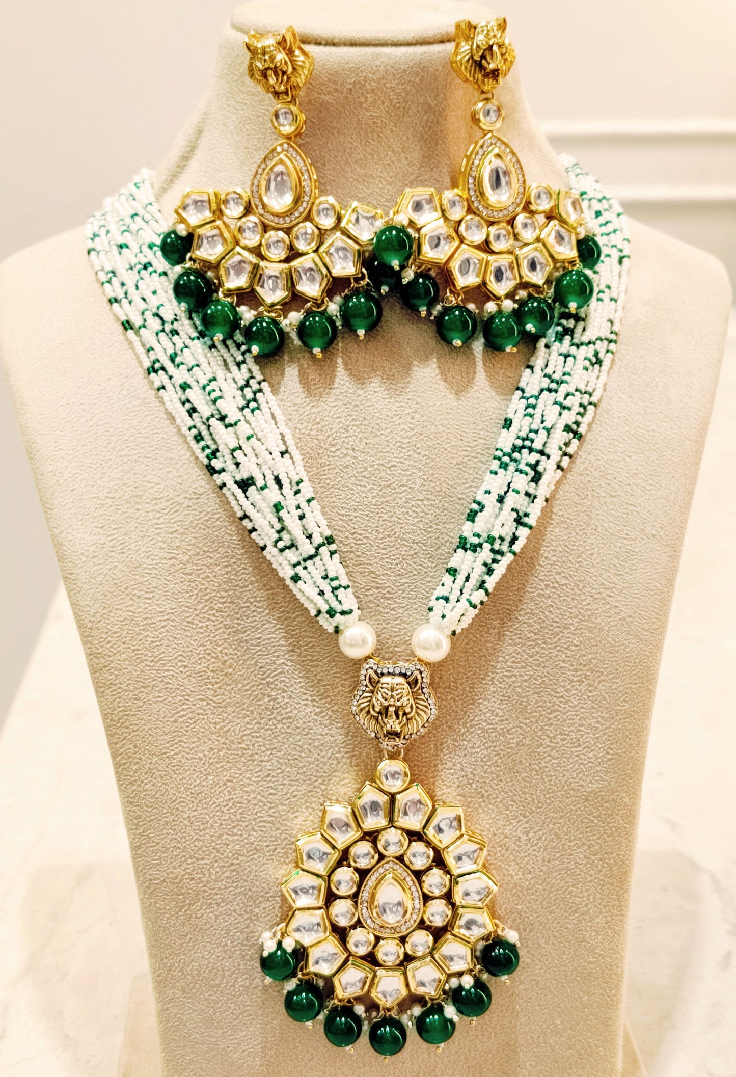 Emerland green GRISHMA long Necklace set